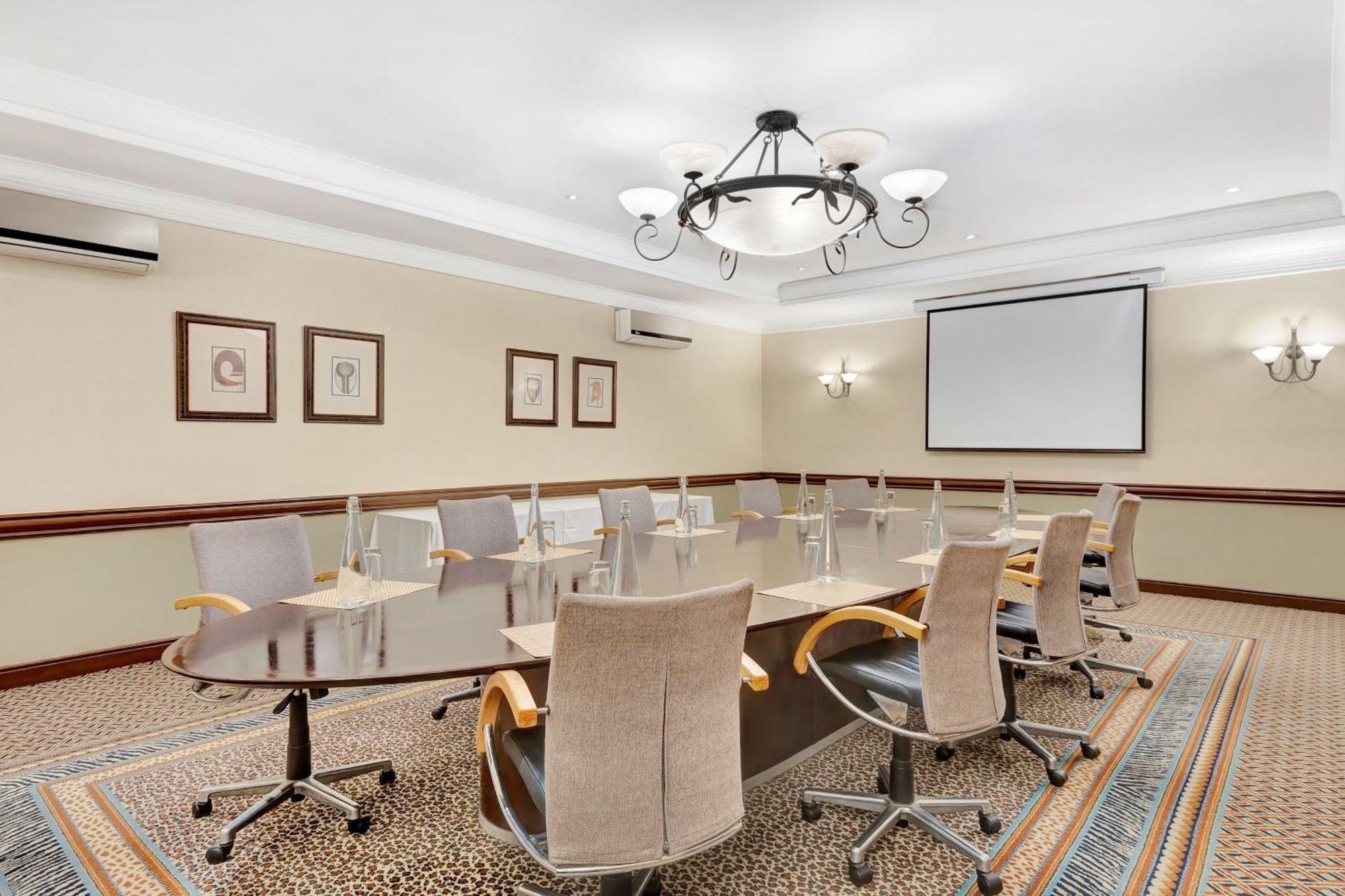 Protea Hotel By Marriott Blantyre Ryalls Eksteriør bilde
