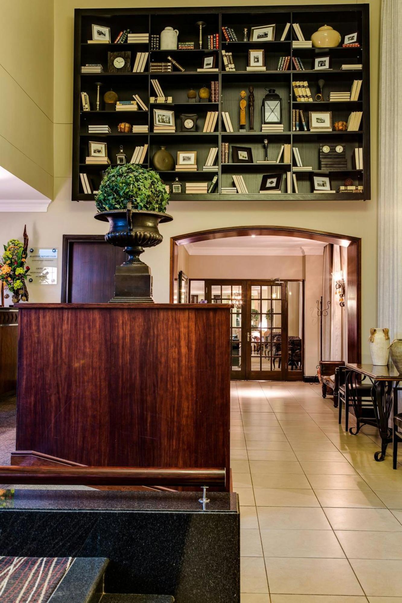 Protea Hotel By Marriott Blantyre Ryalls Eksteriør bilde