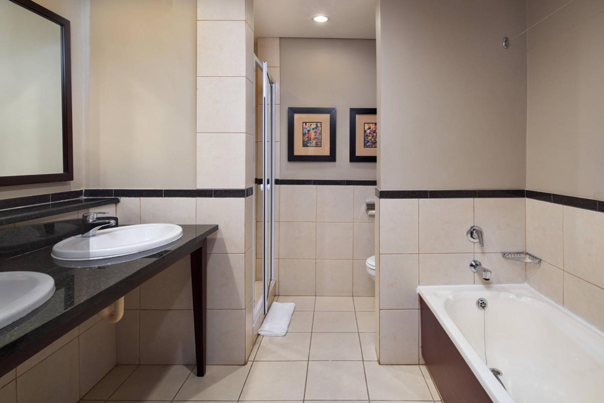 Protea Hotel By Marriott Blantyre Ryalls Eksteriør bilde