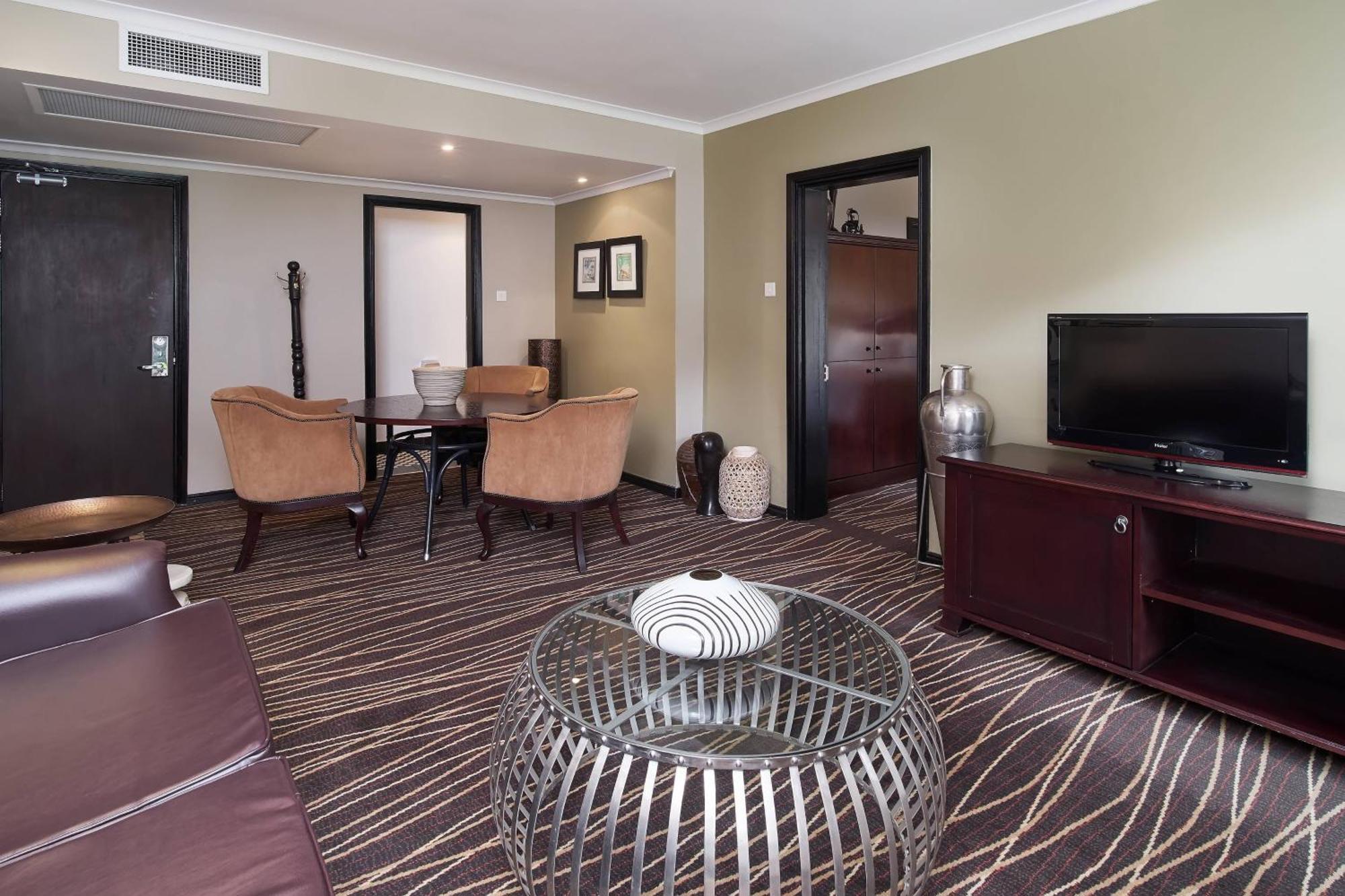Protea Hotel By Marriott Blantyre Ryalls Eksteriør bilde