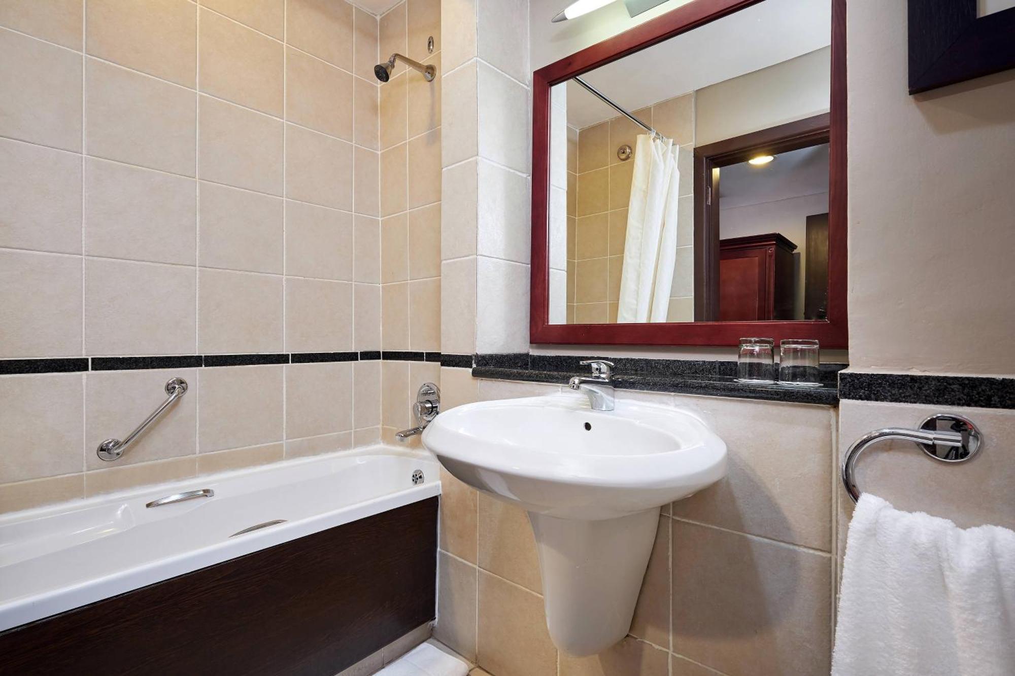Protea Hotel By Marriott Blantyre Ryalls Eksteriør bilde